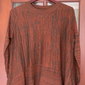 Beautiful hi-lo sweater